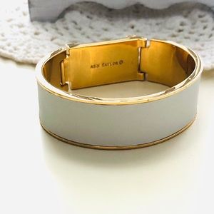 Ann Taylor White Bracelet